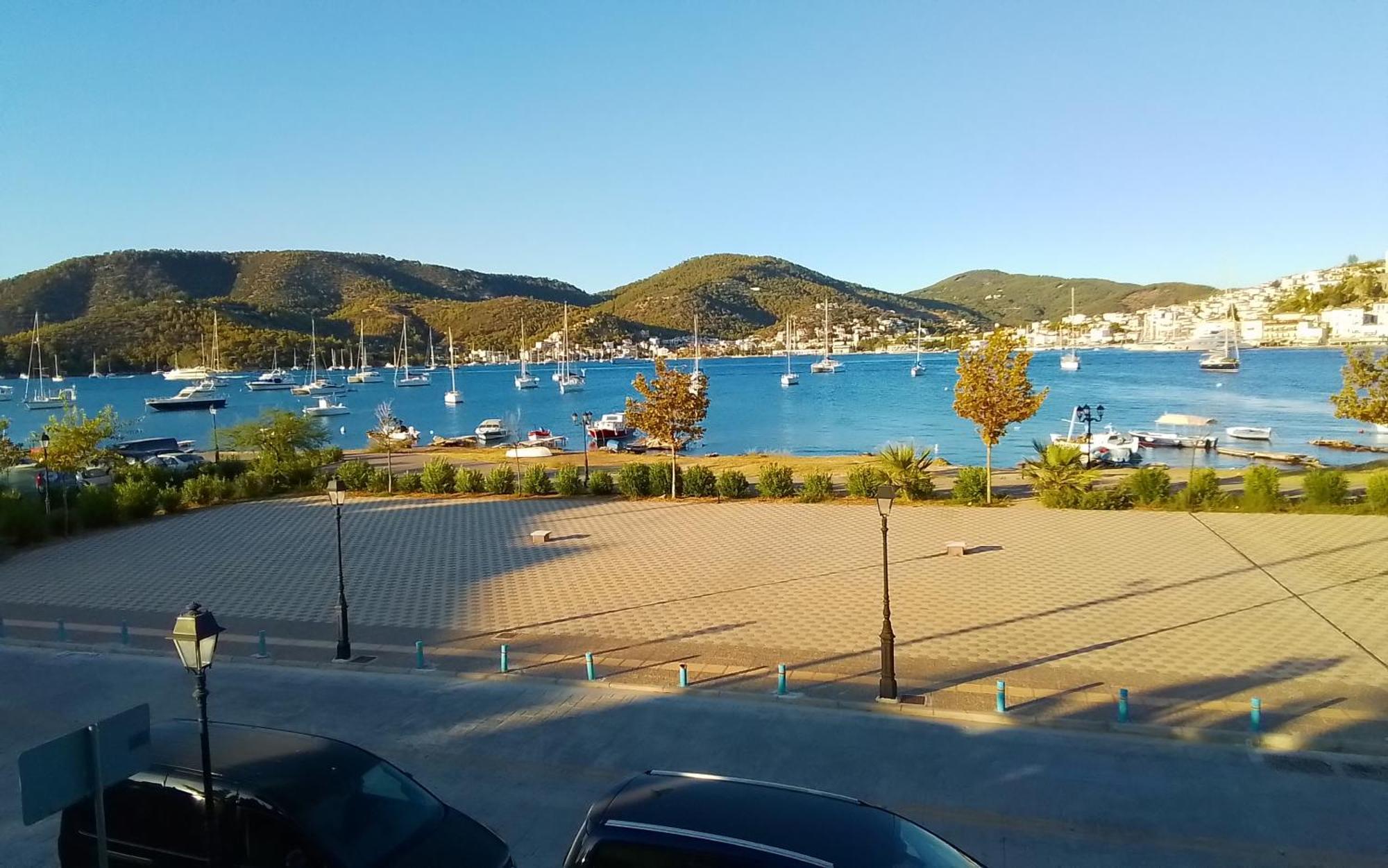 Liberty Porosview Apartement Galatas  Exterior photo